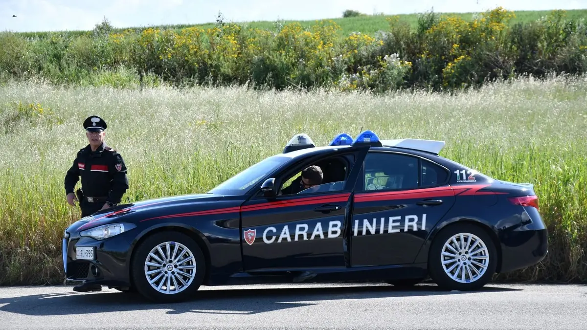 Tensione a Ussaramanna: anziano contesta confini e aggredisce carabinieri