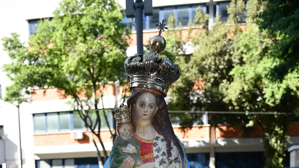 Devozione e speranza: la Vergine Maria nei reparti dell'AOU di Sassari