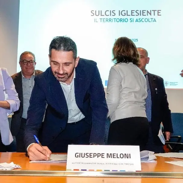Nuovo protocollo per lo sviluppo del Sulcis: firmato l'accordo tra Regione e Comuni