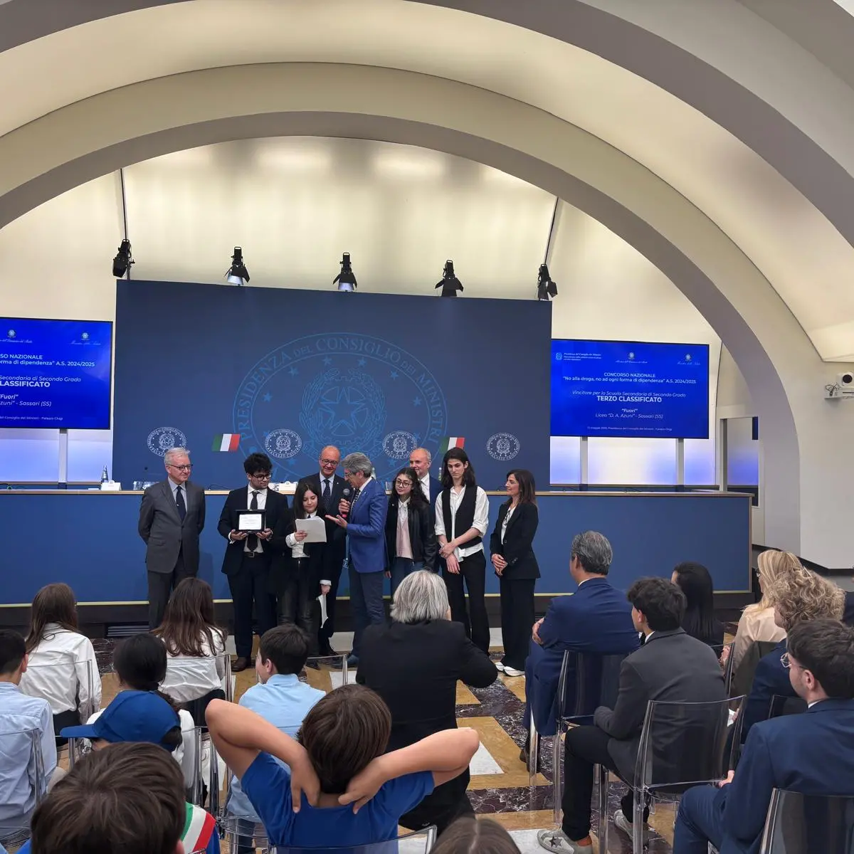Creatività e impegno: Liceo Azuni di Sassari premiato per un progetto contro le dipendenze