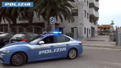 Bar chiuso a Oristano per frequentazioni sospette e spaccio di droga
