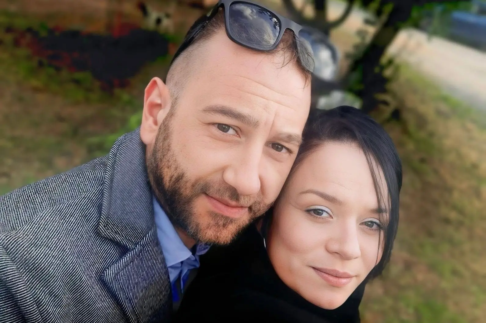 <p>Dario Melis e la fidanzata Francesca, foto Facebookk</p>\\n