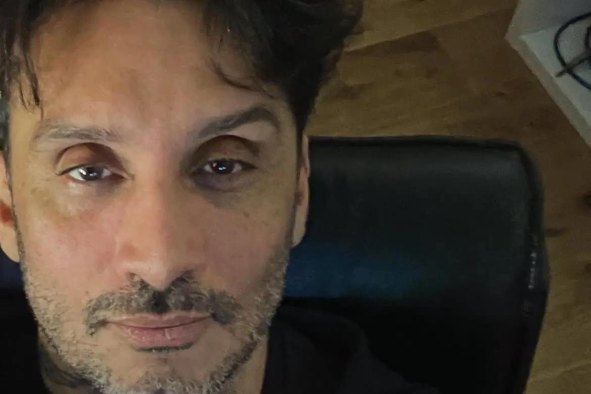 <p>Fabrizio Moro, foto Instagram</p>\\n