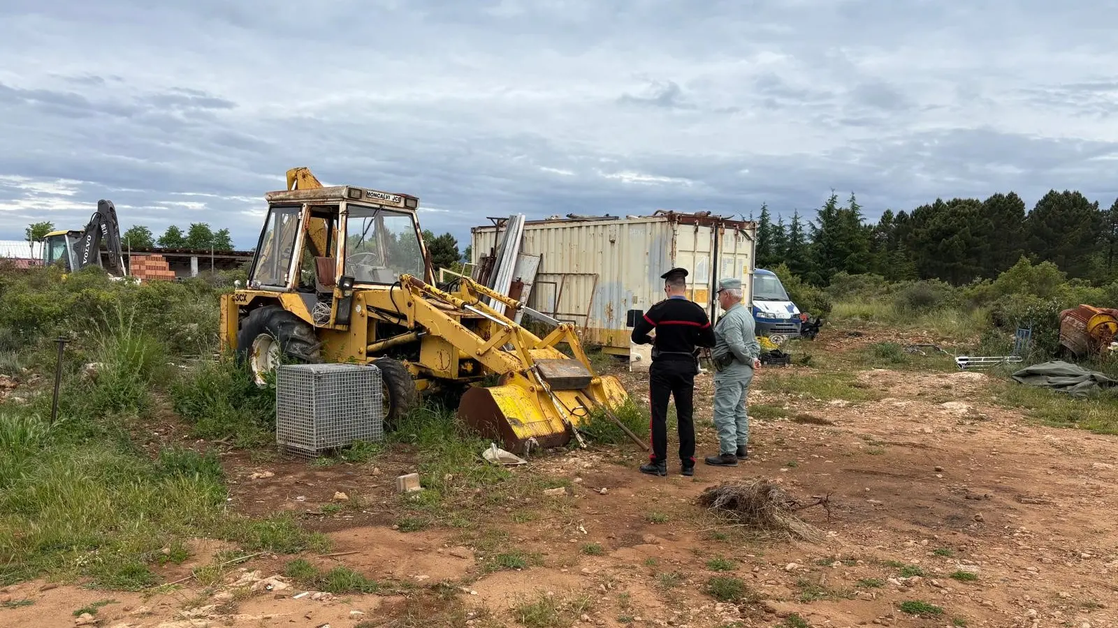 Scoperta discarica abusiva a Sadali: denunciato il proprietario del terreno