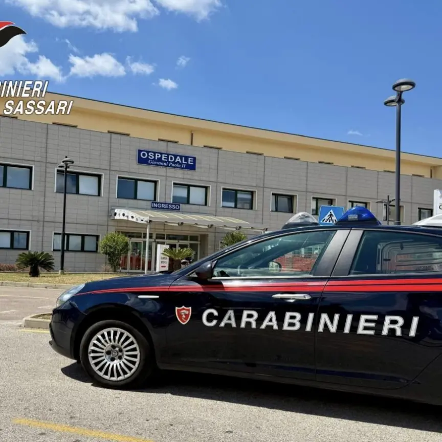Violenza e caos in ospedale a Olbia, infermiera ferita: in manette un uomo
