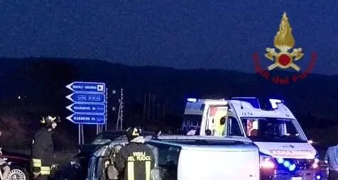 Incidente a Quartucciu: due auto si scontrano sulla SS 554, feriti i conducenti