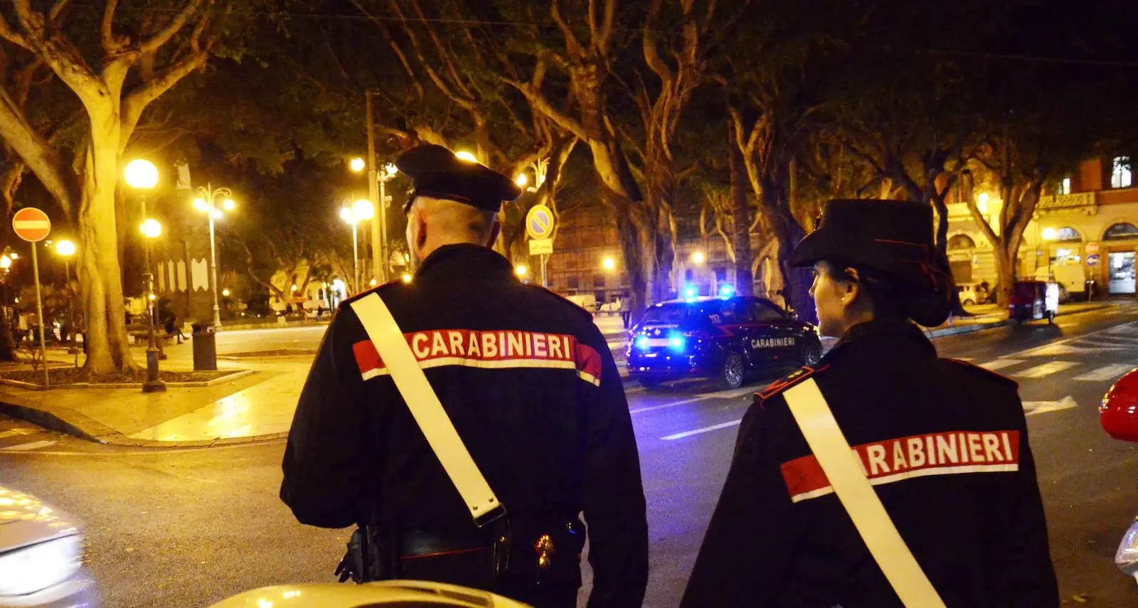 Raffica di controlli nella notte a Cagliari: 130 persone identificate dai carabinieri