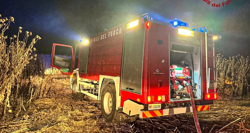 Incendio tra Sedilo, Dualchi e Aidomaggiore: fiamme domate dopo ore di interventi