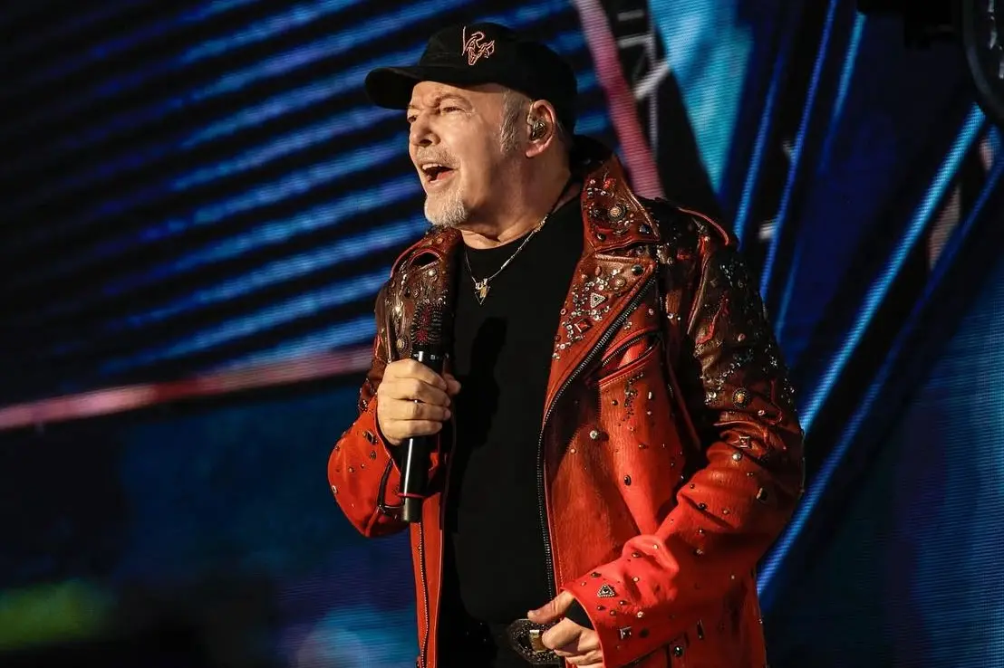 <p>Vasco Rossi (da Instagram)</p>\\n