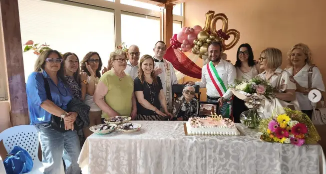 La signora Maria Maddalena Mannoni fa 100: Chiaramonti celebra la sua nonnina