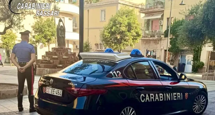 Ruba un'auto e resta nei paraggi: ladro arrestato a Olbia dopo il colpo