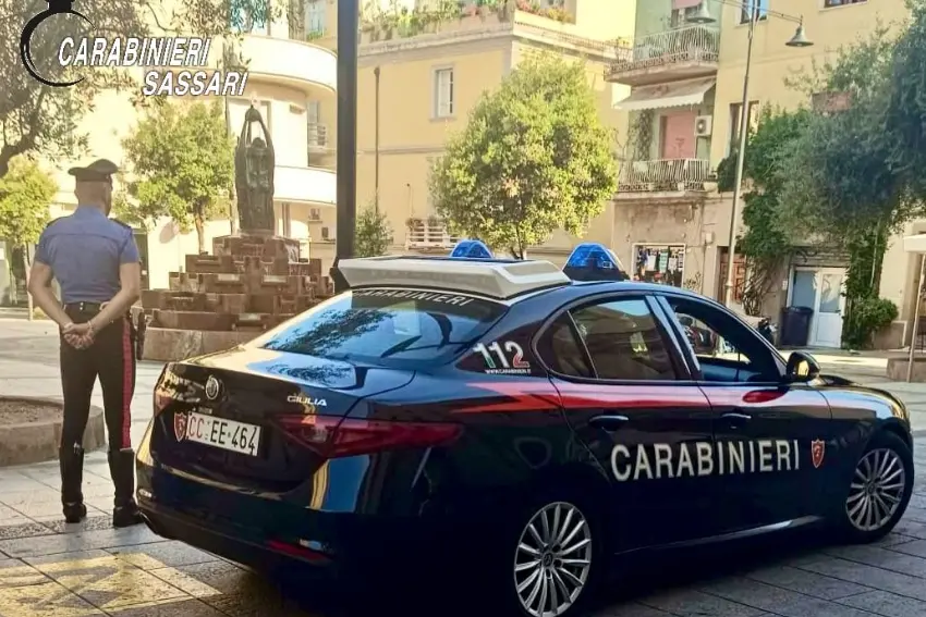 Ruba un'auto e resta nei paraggi: ladro arrestato a Olbia dopo il colpo