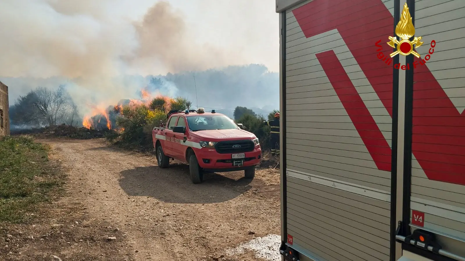 Sardegna in fiamme: 40 incendi registrati oggi, domenica 15 giugno