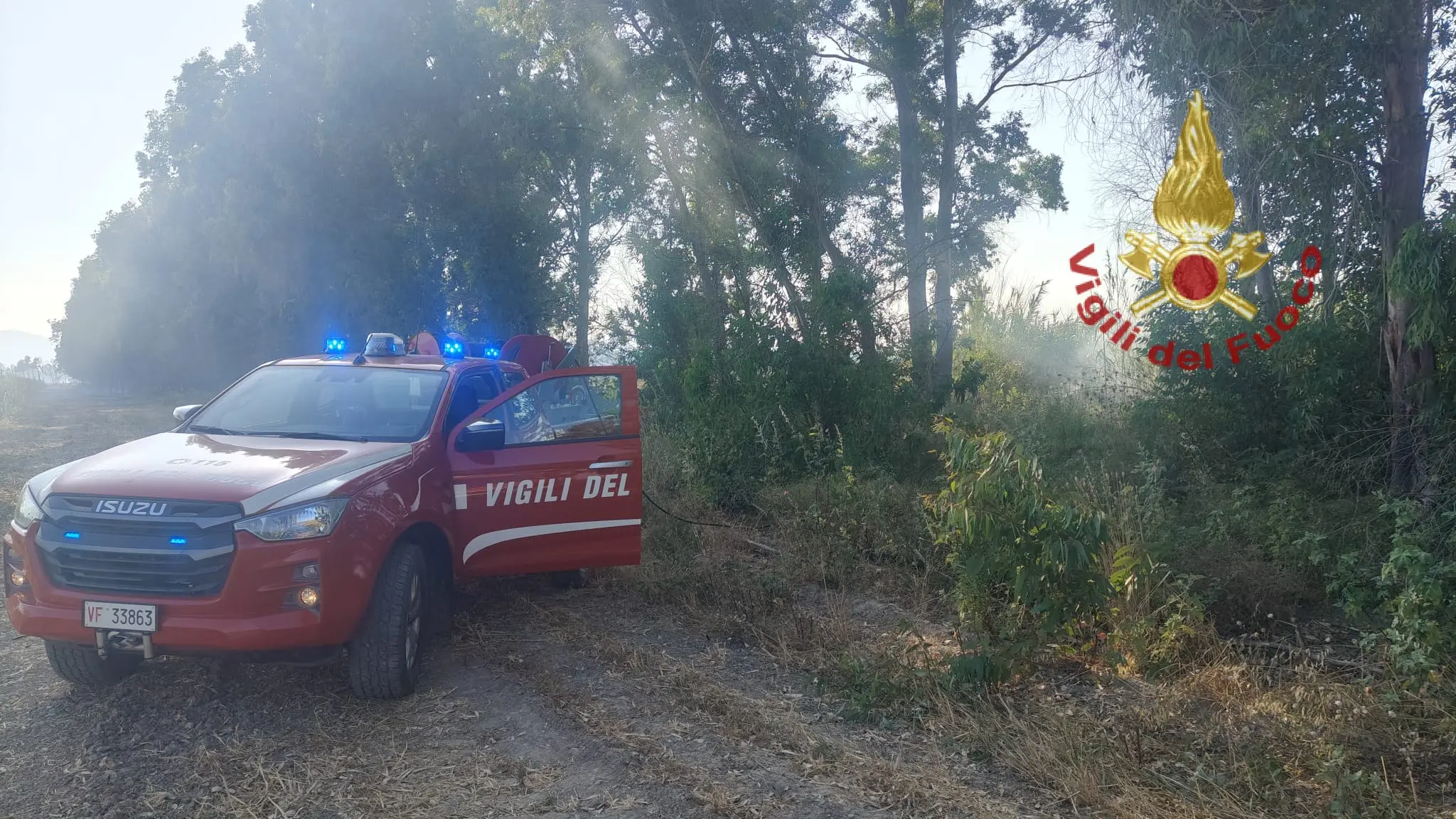 Vasto incendio a Villasor: Vigili del Fuoco in azione contro le fiamme | IL VIDEO