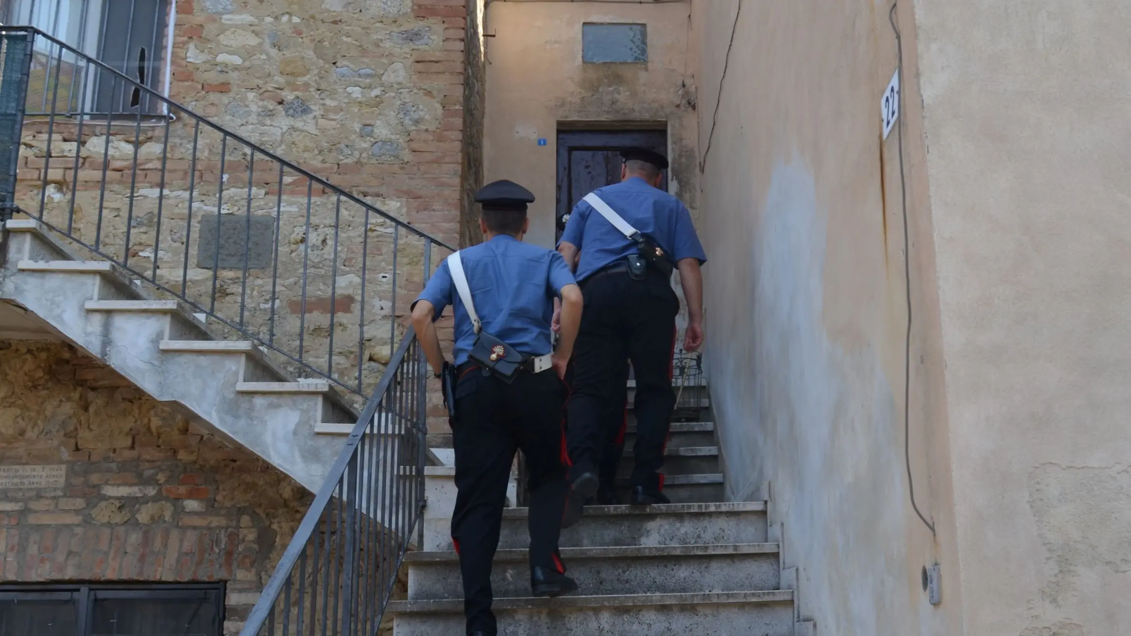 Torna a perseguitare l’ex moglie dopo il divieto di avvicinamento: 65enne arrestato a Capoterra
