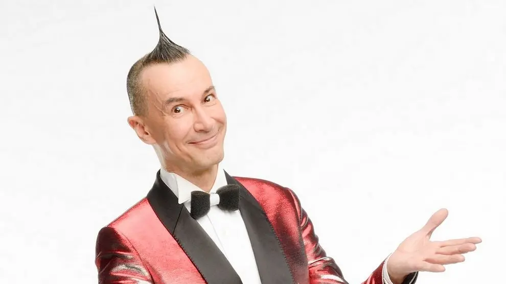 Standing ovation per Arturo Brachetti a Cagliari: il trasformismo che emoziona