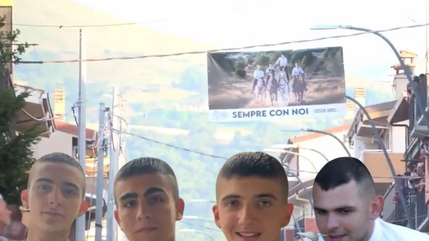 Nel giorno di San Giovanni, Fonni ricorda i quattro giovani morti a ottobre: \"Sono i nostri angeli\"