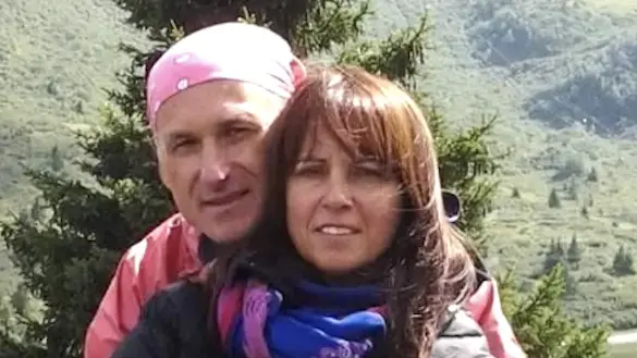 Tragedia sull'A1: marito e moglie muoiono in un incidente dopo la festa di laurea della figlia