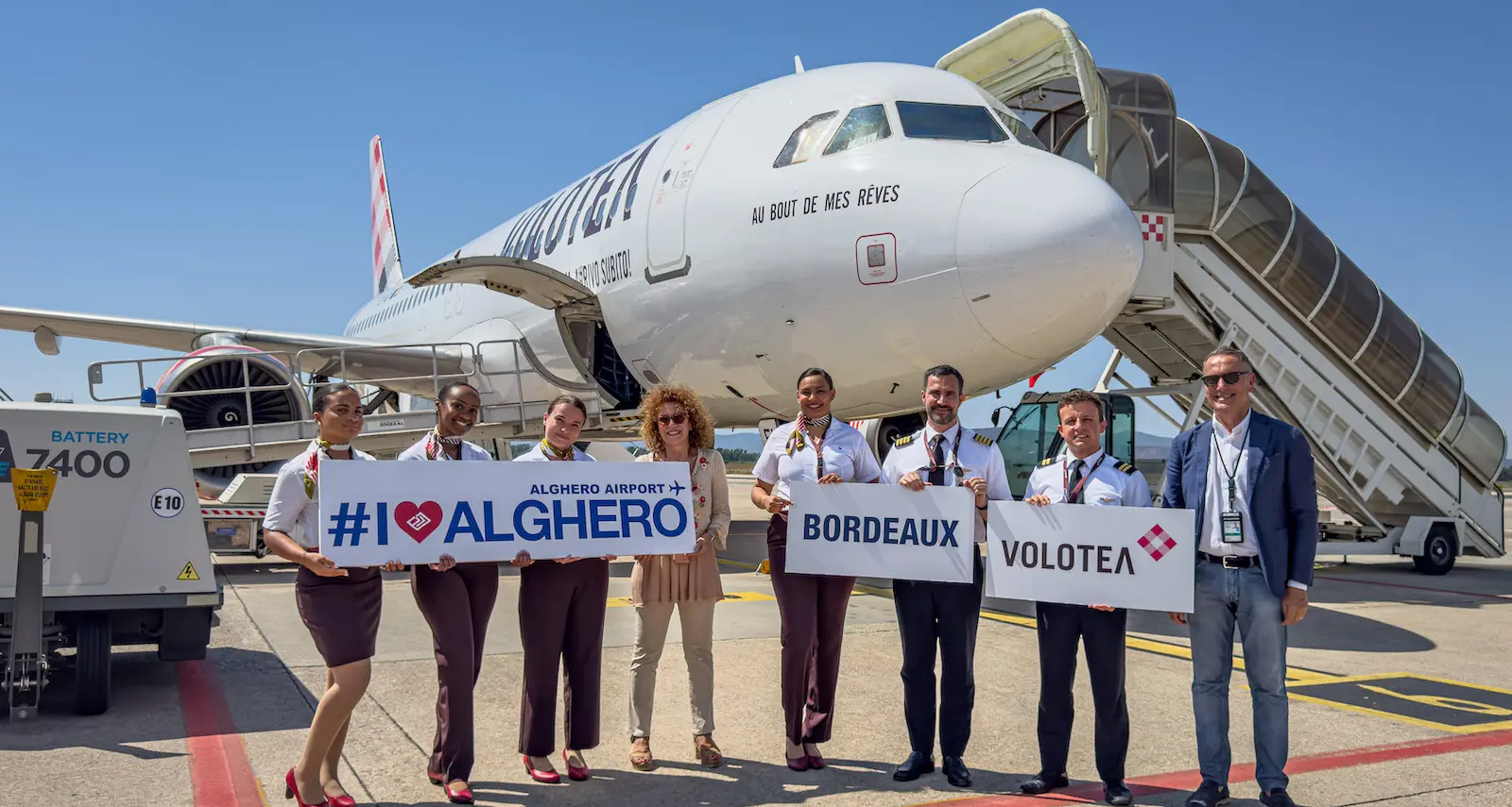 Alghero accoglie il primo volo Volotea da Bordeaux