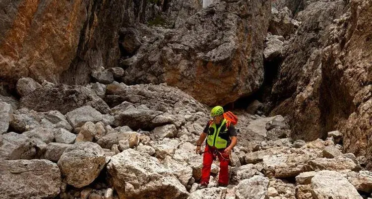 Tragedia sulle Dolomiti: trovato senza vita l’escursionista tedesco scomparso da giorni