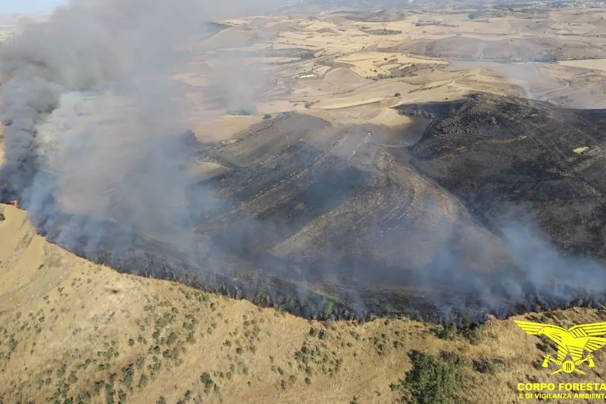 <p>L\\'incendio a Sardara</p>\\n