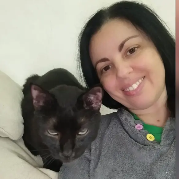 Rientra in Sardegna Valentina Greco: la 42enne scomparsa in Tunisia chiede riservatezza