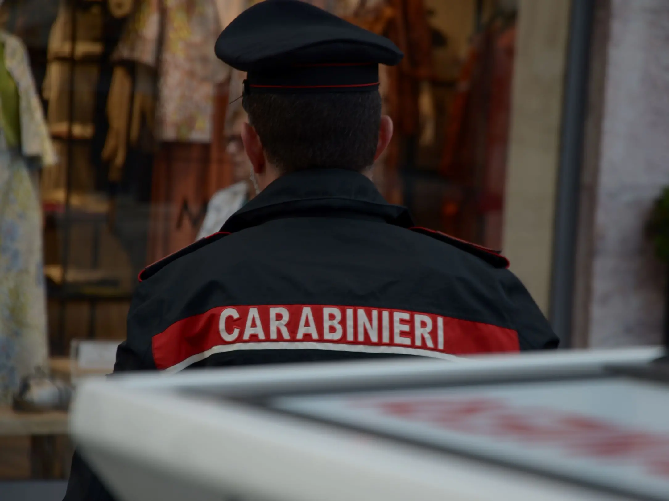 Furti di gioielli e orologi in Costa Smeralda: arrestati tre francesi a Porto Cervo