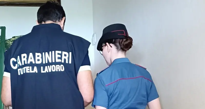 Cantiere irregolare sulla ex SS 125: lavoratori videosorvegliati e violazioni su sicurezza