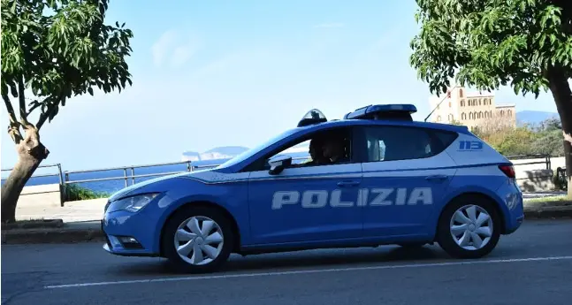 Musica troppo alta: il Comune di Alghero sospende per 3 giorni un noto locale sul litorale