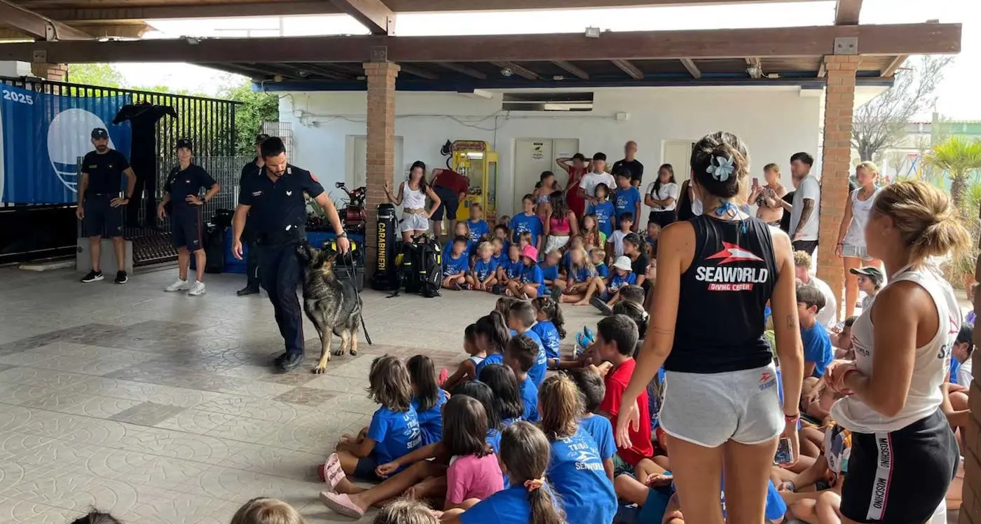 Giornata mondiale della prevenzione dell'annegamento: i Carabinieri educano i giovani a Quartu