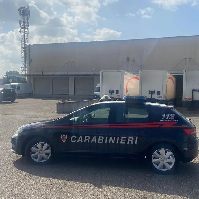 Furto in una sede di spedizioni a Elmas, forzata la cassaforte