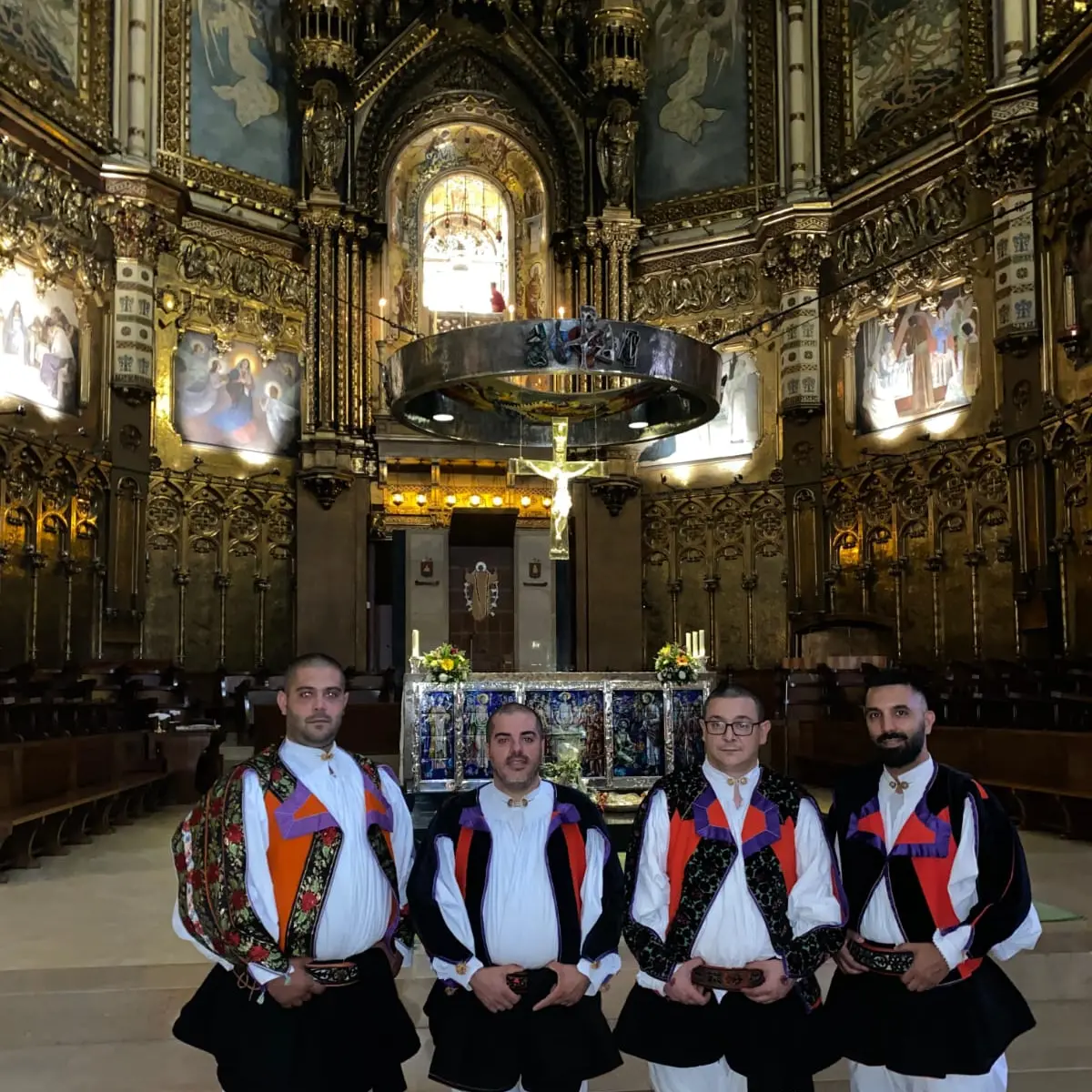 Oliena e Monserrat: un gemellaggio di fede e cultura