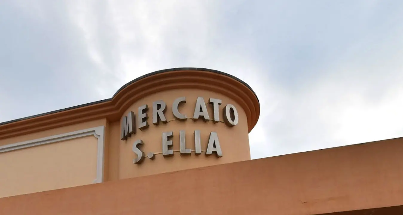 Costi troppo alti, il Comune di Cagliari chiude il mercato di Sant’Elia