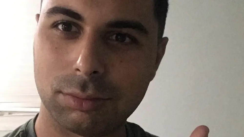\"Non apparecchiava la tavola\", 35enne fatto a pezzi: arrestate madre e compagna