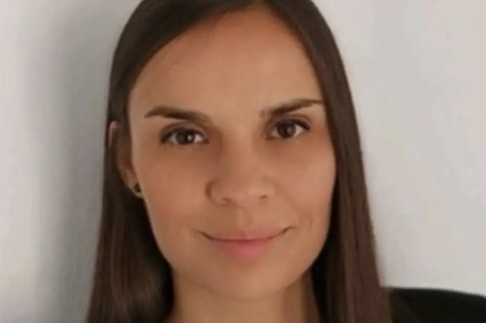 <p>Roberta Pitzalis</p>\\n