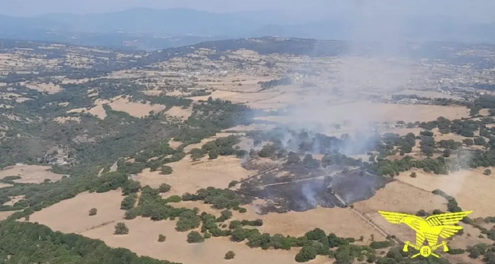 Diciannove incendi in Sardegna, elicotteri in azione a Samugheo e Bortigali