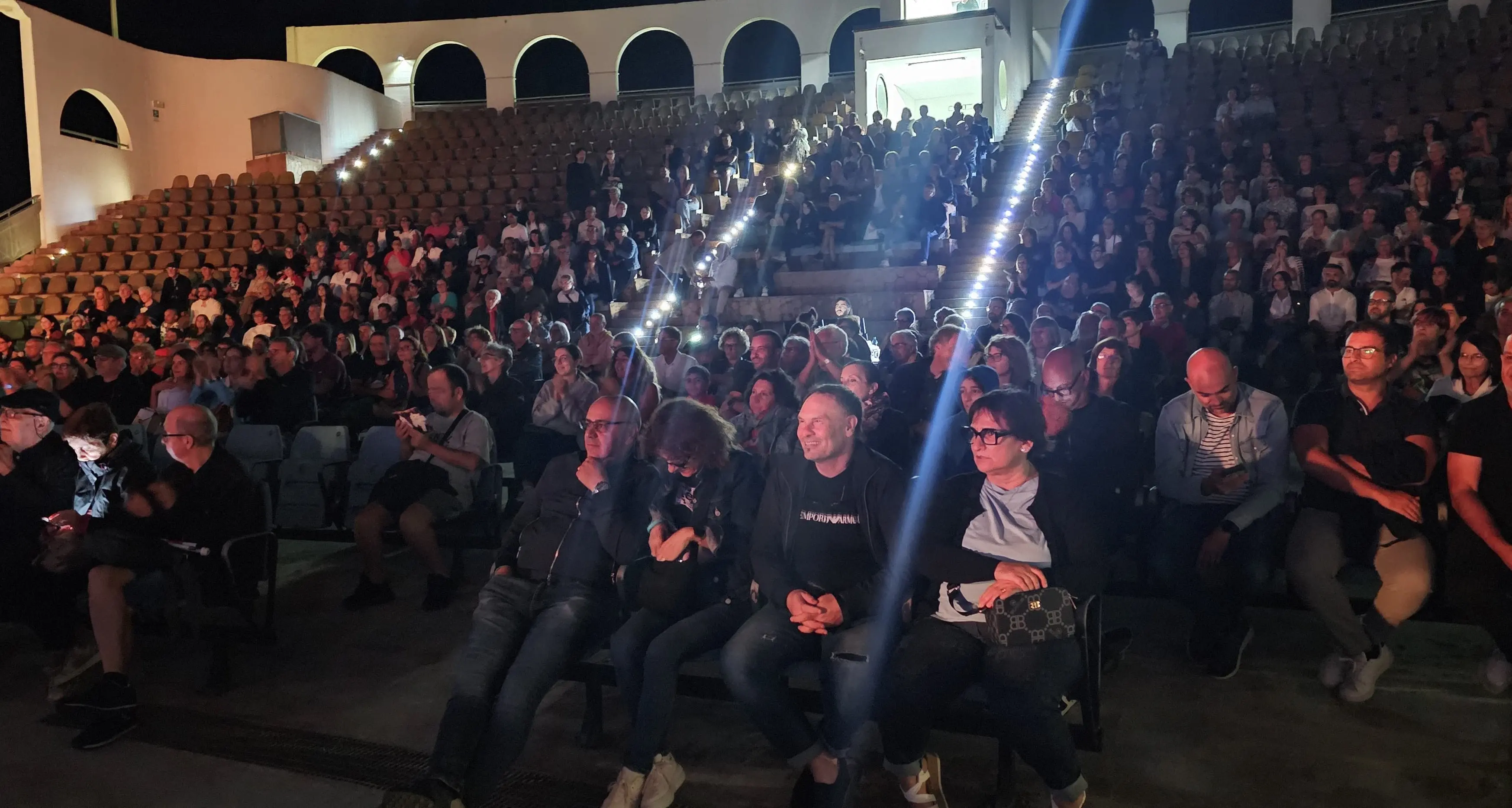 Gene Gnocchi inaugura SanG/Arena con \"Sconcerto Rock\" a San Gavino Monreale