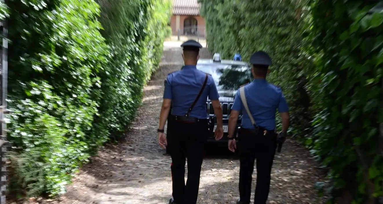 Lite tra vicini a Serramanna, spunta un fucile: denunciati marito e moglie