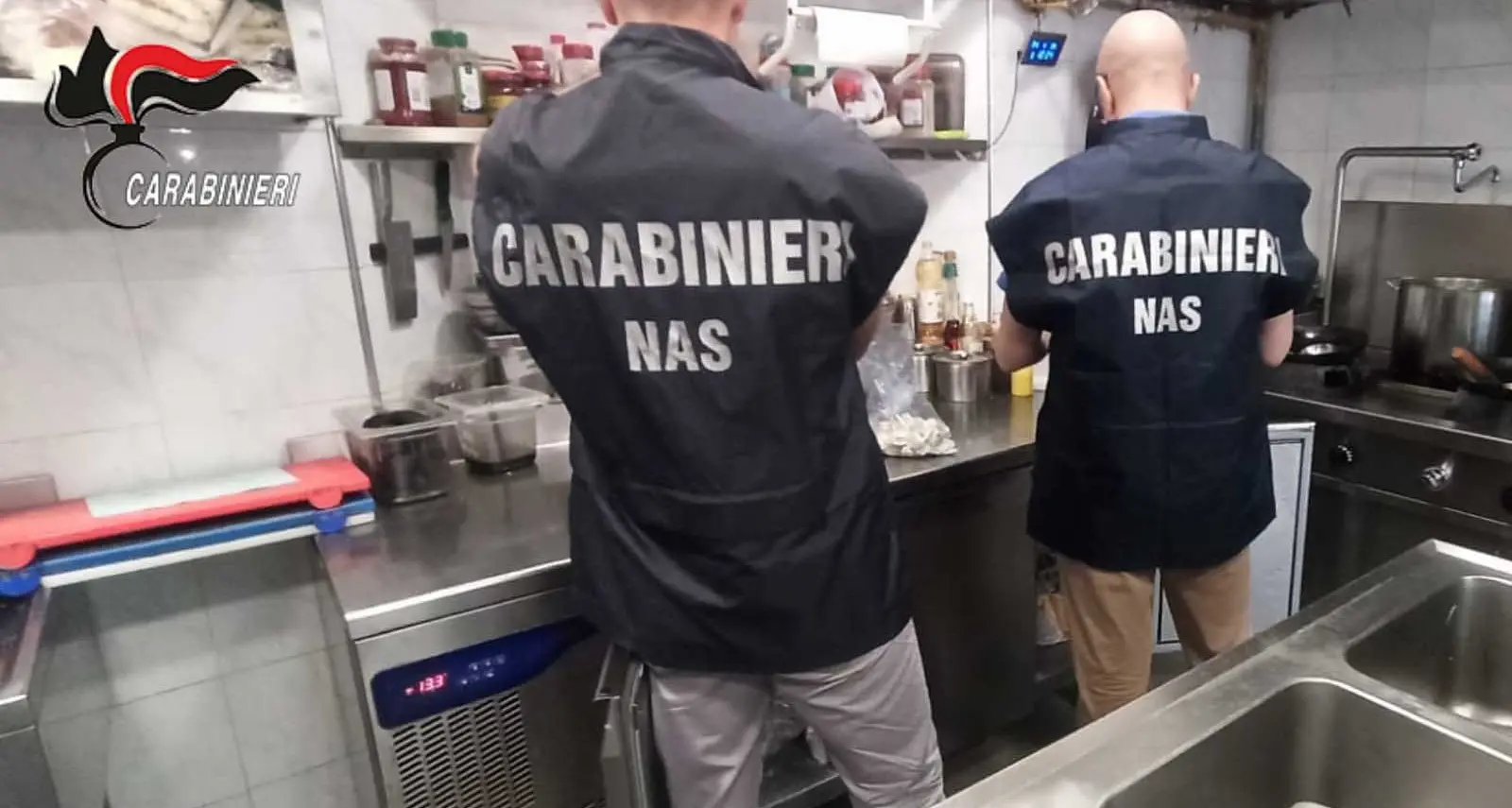 Acqua non potabile e carcassa di roditore in cucina: chiuso ristorante a Fluminimaggiore