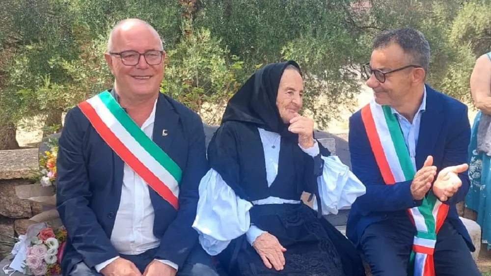 Santa Maria Navarrese celebra i 100 anni di Zia Antonietta