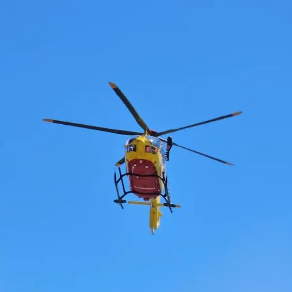 Violento scontro sulla Provinciale 65 ad Arbus: due pensionati feriti, uno grave al Brotzu