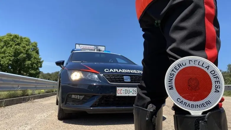 Arrestato per spaccio 37enne a Bari Sardo: trovati cocaina e oltre 3.600 euro in contanti