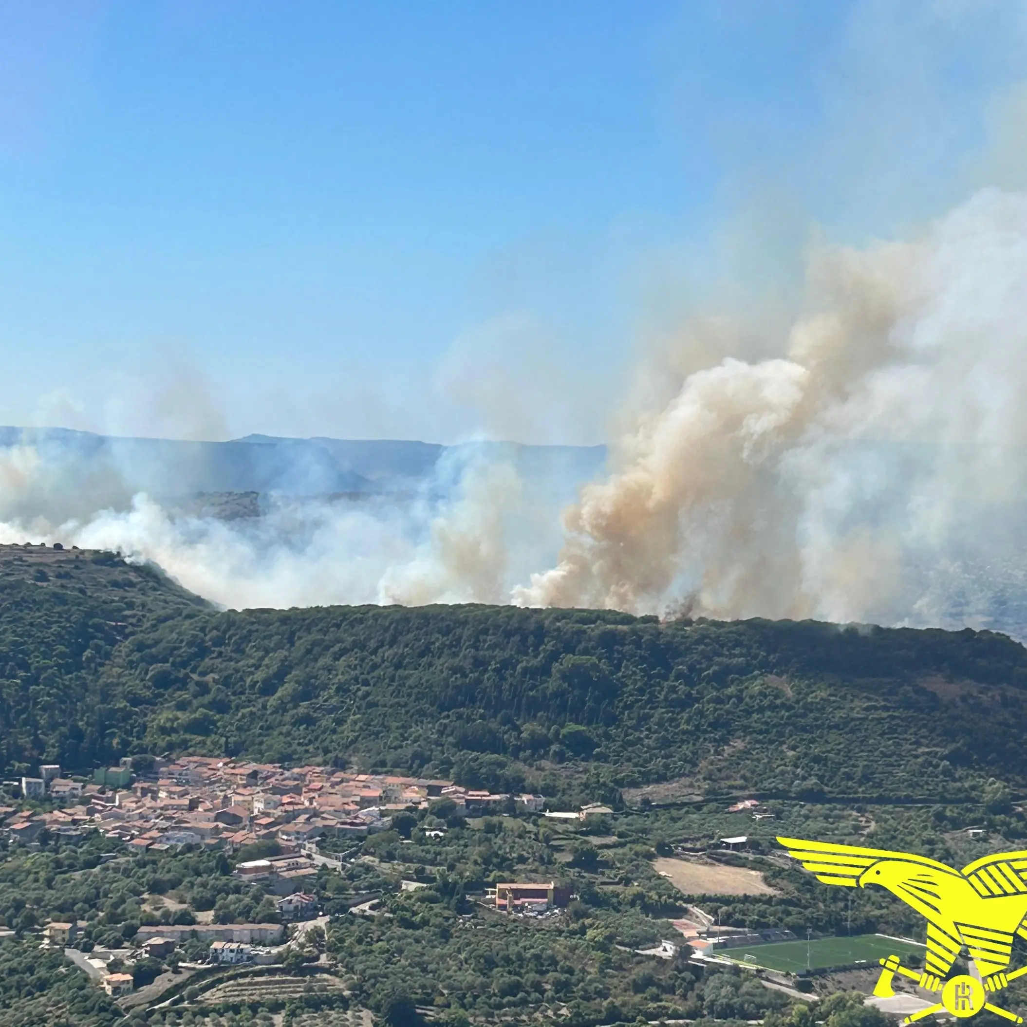 La Sardegna brucia ancora: più di trenta incendi in un giorno