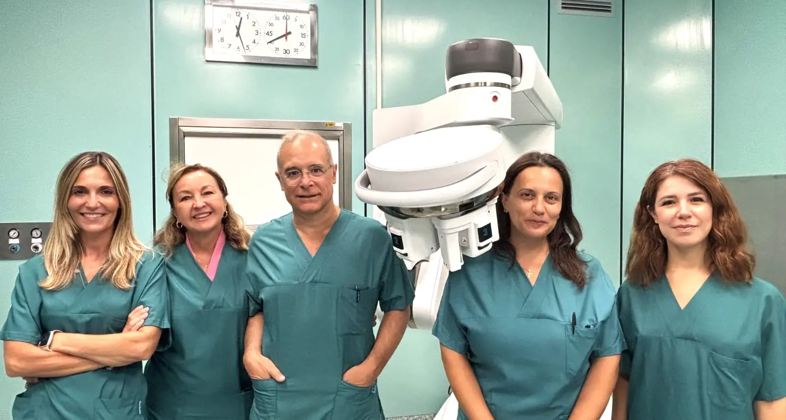 Mastectomia robotica a Sassari: un passo avanti nella cura del tumore al seno