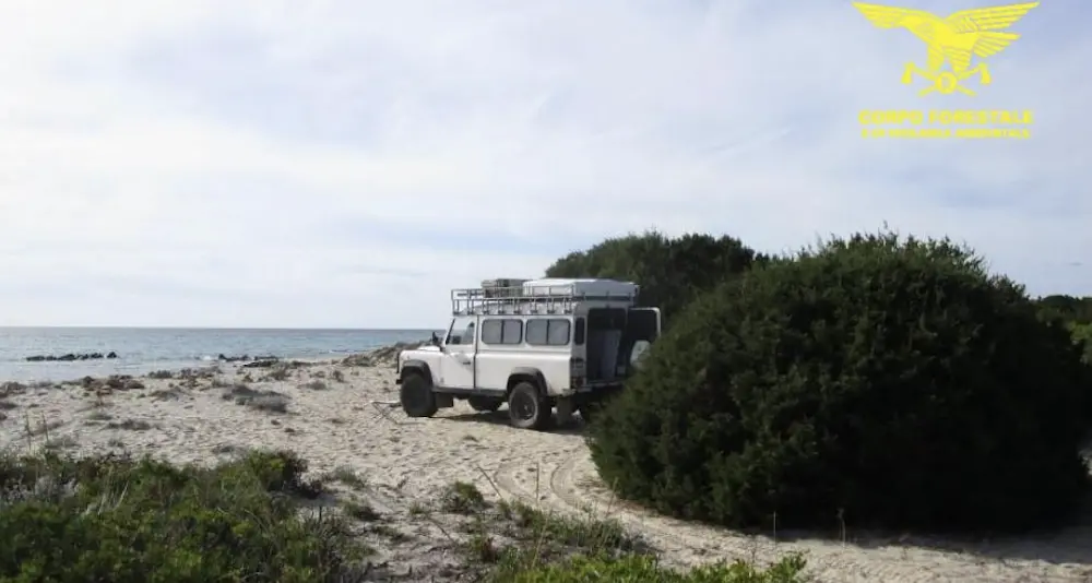 Fuoristrada sulla spiaggia a Siniscola: multati i conducenti