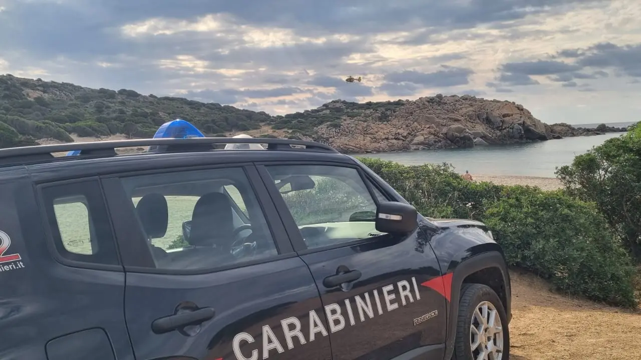 Sbarco a Cala Cipolla: 25 migranti soccorsi dai Carabinieri a Domus De Maria