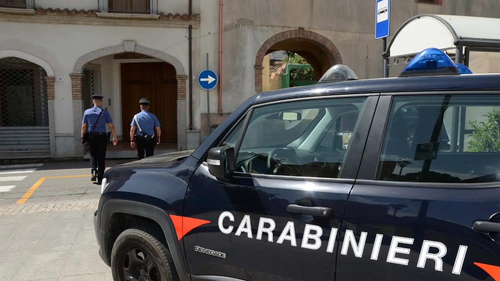 Maltrattamenti e minacce alla moglie davanti al figlioletto: scatta il Codice Rosso a Monastir