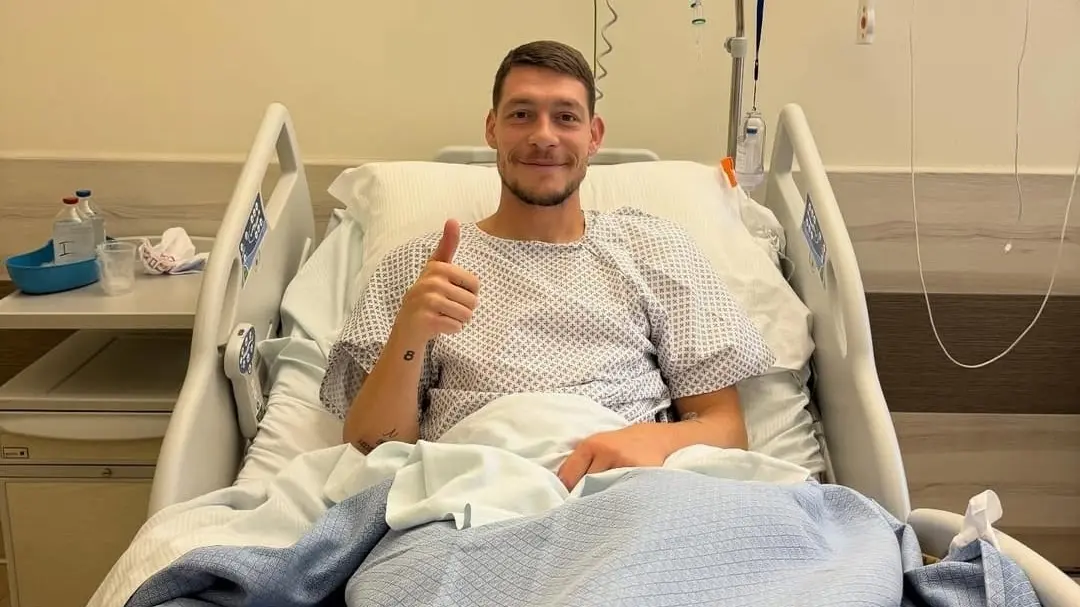 Belotti, intervento riuscito e testa già al rientro: \"Ci vediamo in campo\"