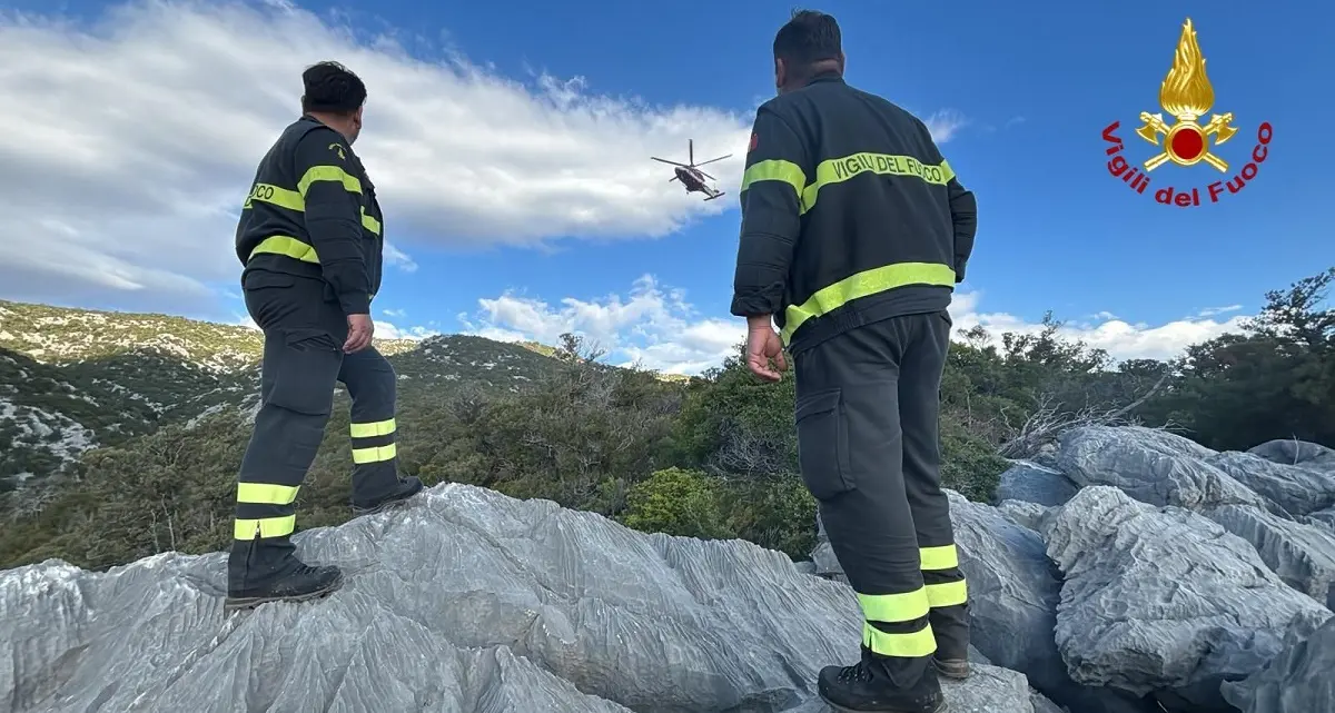 Turista disperso a Cala Luna, salvato dai Vigili del Fuoco di Nuoro