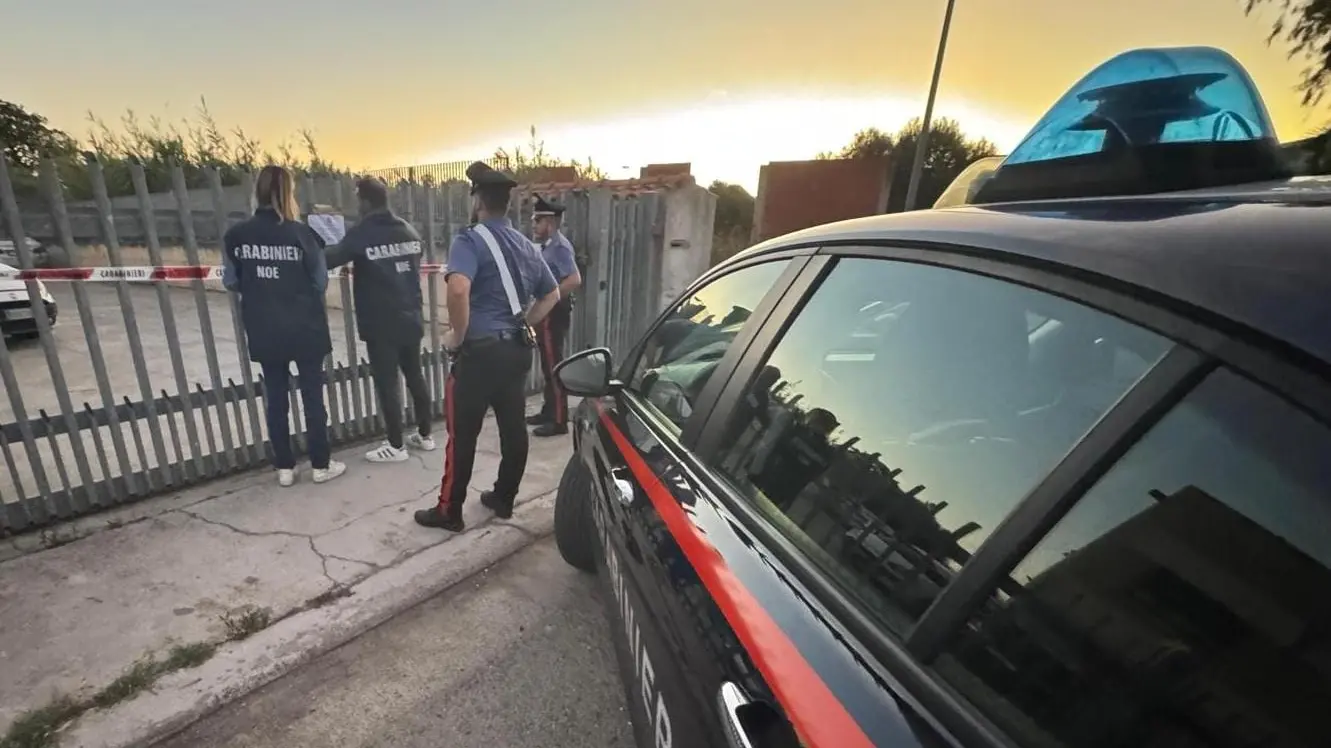 Blitz dei Carabinieri a San Gavino: scoperta discarica abusiva in un’officina, un denunciato